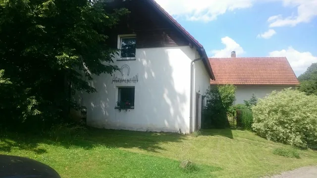 Agropenzion Lhotka