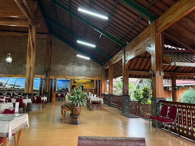 RM Bu Lanny Special Ayam Goreng Kremes