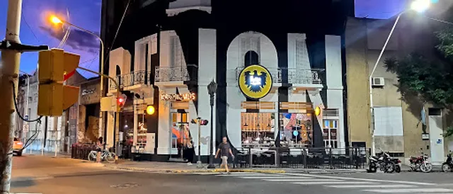 Peñón del Águila Paraná