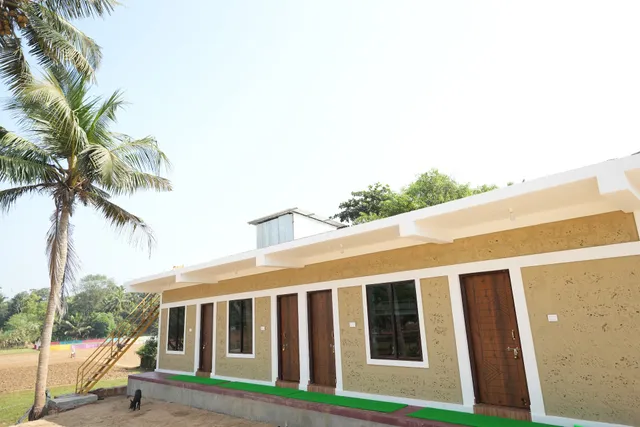 Borrbo Beach Hostel Gokarna