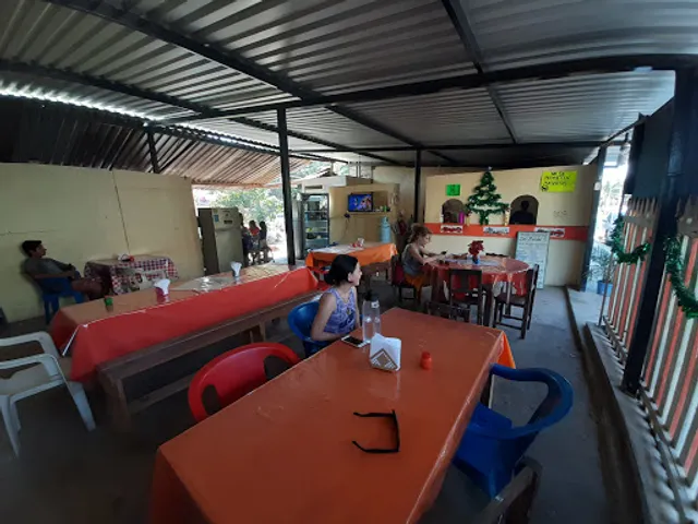 comedor economico la punta