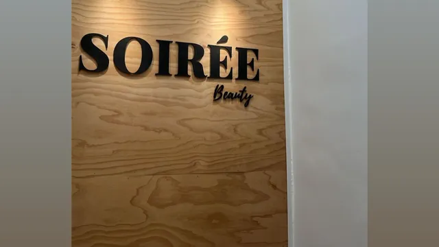 Soiree beauty Worthington