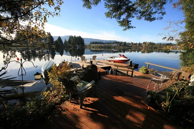 Long Lake Waterfront Bed and Breakfast