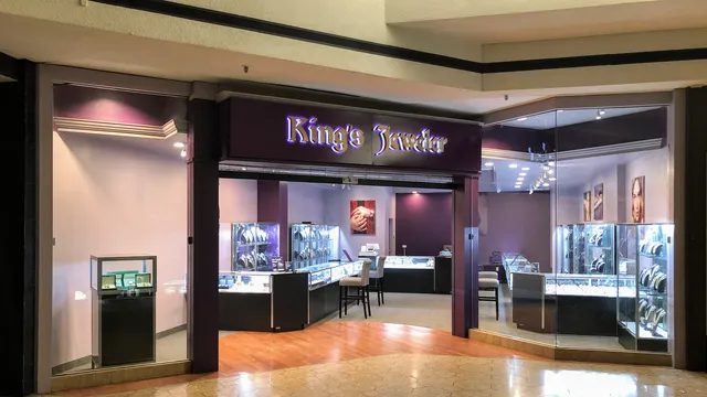 Kings Jeweler (relocated to buckland hills mall)