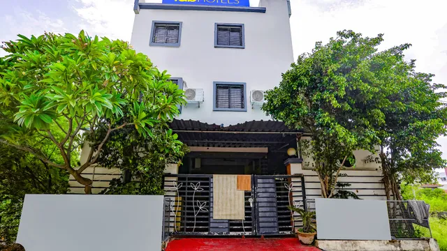 FabHotel New Shraddha Inn