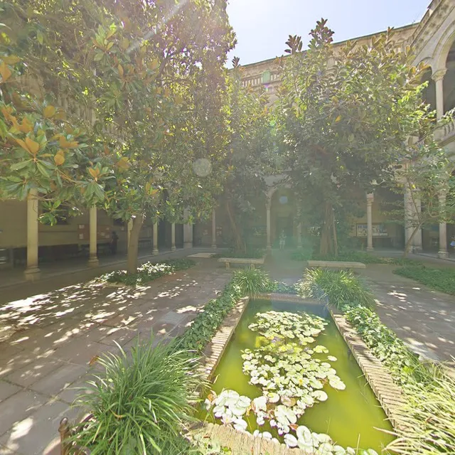 Facultat de Filologia i Comunicació - Universitat de Barcelona