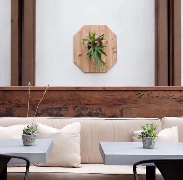 Local Kitchen & Wine Bar