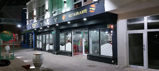 "El bucanero" tenedor libre