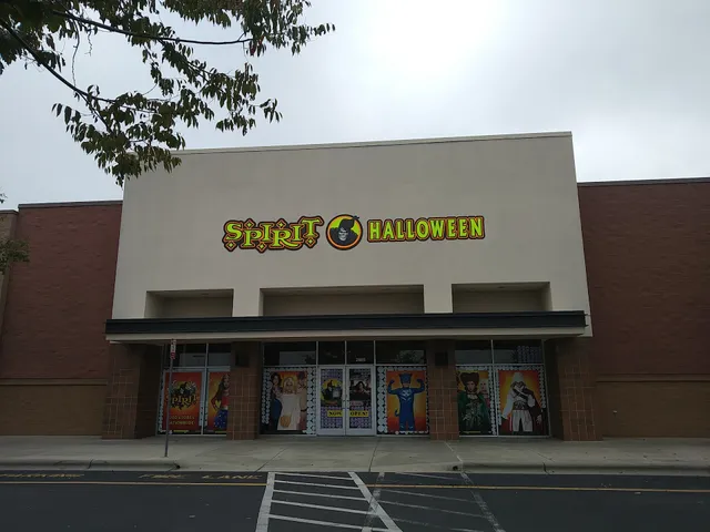 Poplin Place Shopping Center