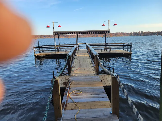 Blue Basin Cove Lodge