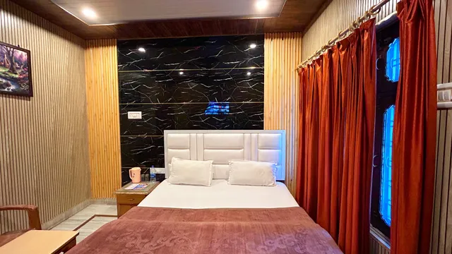 Hotel Monal New Tehri