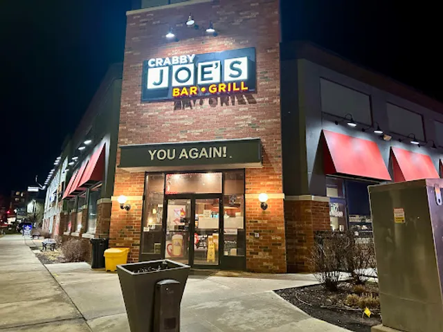 Crabby Joe's Bar • Grill