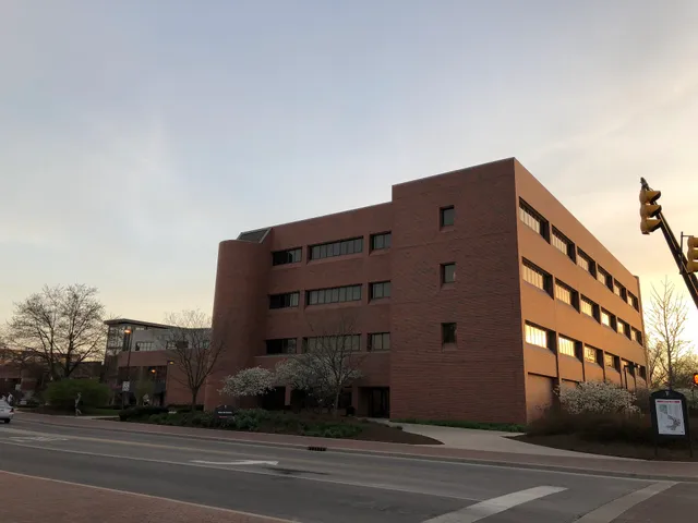 Robert Bell Building