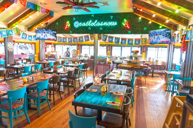 Lola's Waterfront Cocina Latina