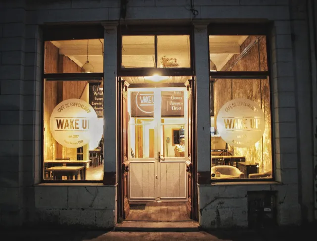 Wake Up - Coffee & Brunch