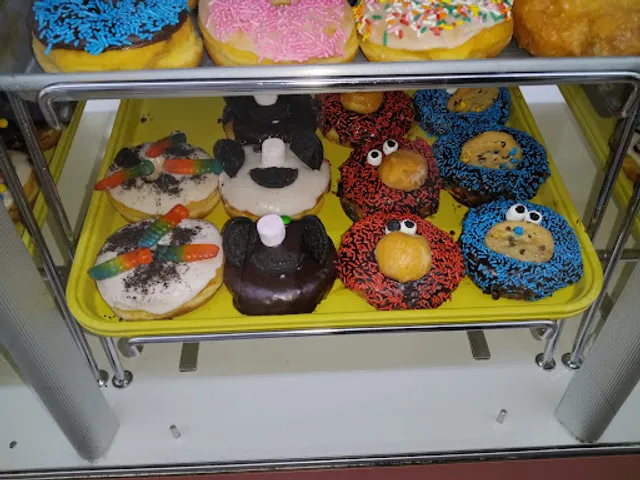 A & B Donuts