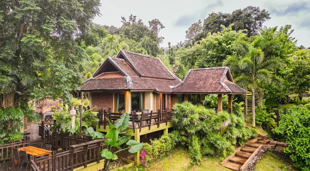 Kanlaya's Eyrie, Luxury Homestay