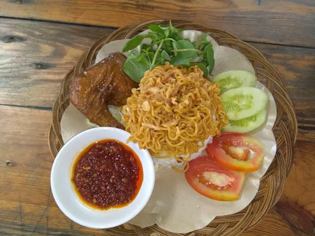 Ayam Bakar Kalasan "Bhemby"