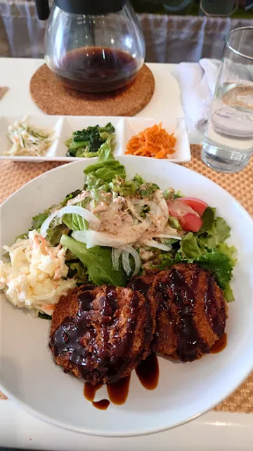 ｃａｆｅ＆ｂａｒ・ＬＡＯ