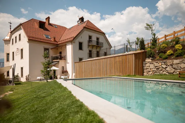 Castel Maurn Dolomites - Exclusive Historic Suites