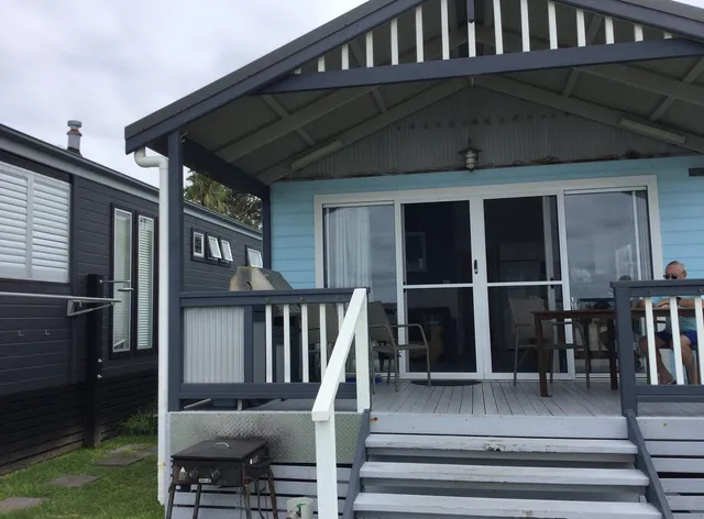 Dolphin Point Tourist Park