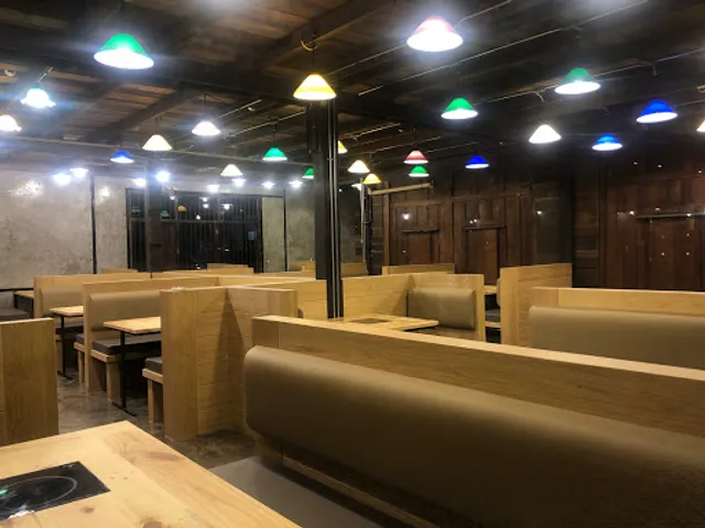 Suki Teenoi Baan Bang Khen