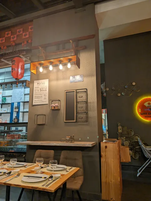 Wat Cha Ri Restaurant