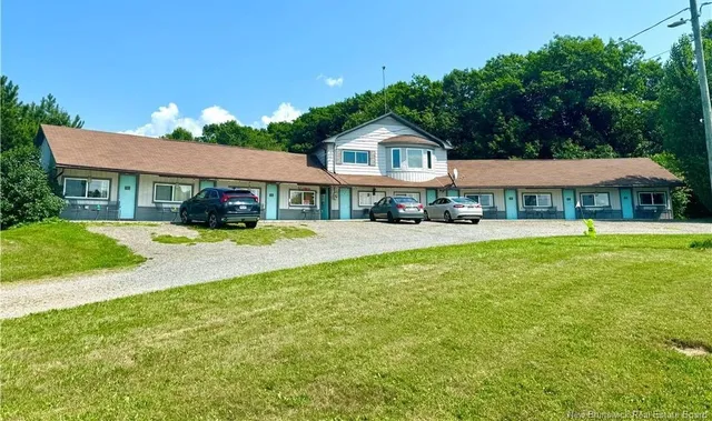 Jemseg LakeView Motel