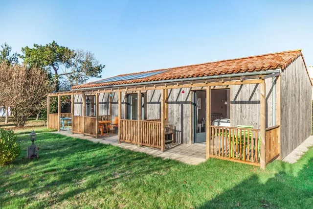 Meublé 4 étoiles "la porte à côté"location de vacances