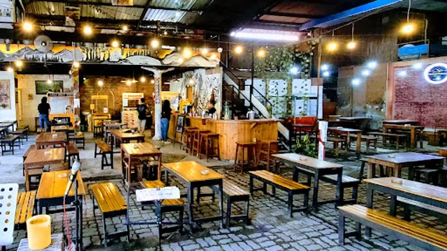 Mountain Coffee Shop