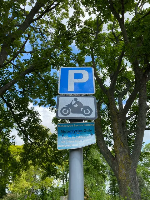 Alexandra Gardens Car Park