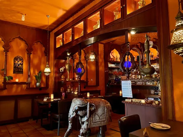 ASHOKA Indisches Restaurant