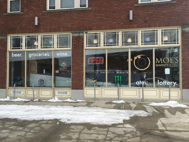 Moe's Market & Deli
