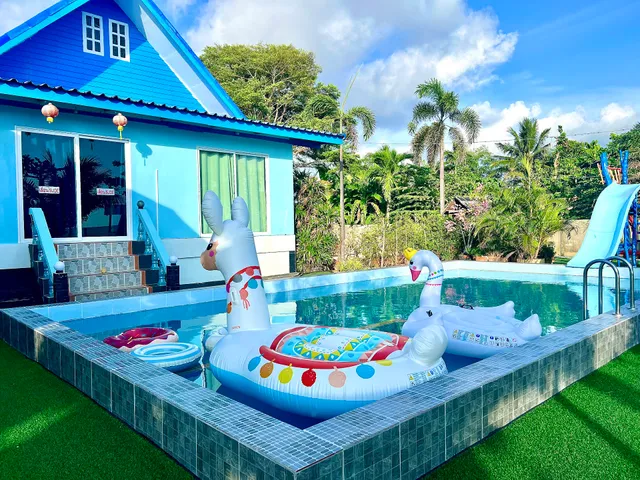 วัชระ&ภัทรมน พูลวิลล่า รีสอร์ท จันทบุรี