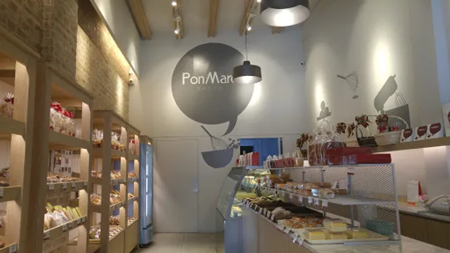 Ponmaree Bakery สาขาสุขุมวิท 101/1 (มหาสิน)