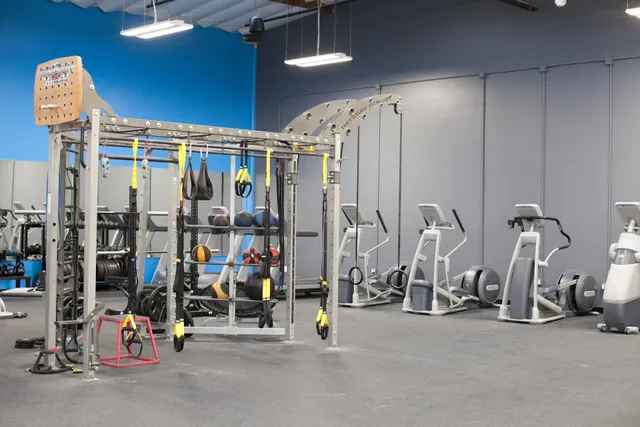 Sender One Yoga & Fitness