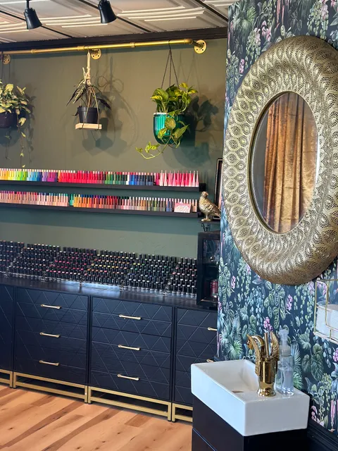 Couture Claws Nail Studio