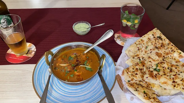 Raavi Indian Restaurant