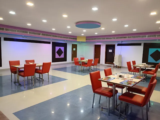 GT Restaurant (Midnight Food)