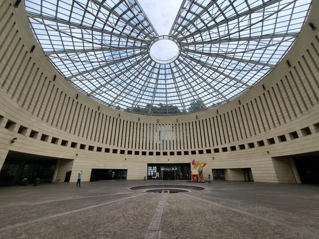 Palazzo Alberti Poja