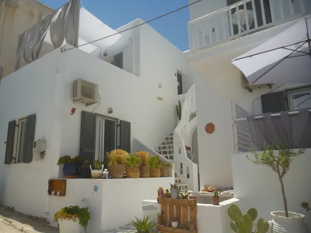 Olympian Apartments Parikia Paros