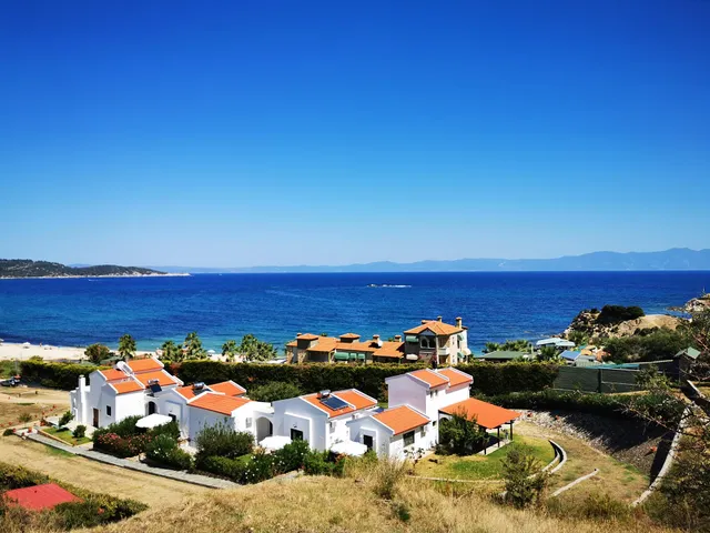 Ktima Amitsa Studios & Apartments