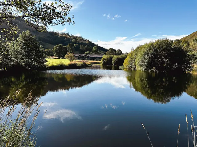 Lake Cottages at Cwm Chwefru