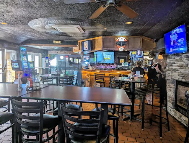 T C Riley's Pub & Inn