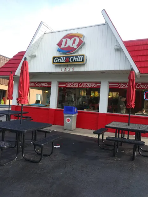 Dairy Queen Grill & Chill