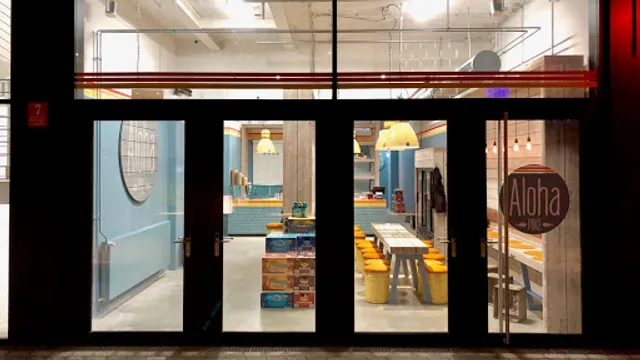 Aloha POKE im Werksviertel - BEST BOWLS - fresh food and salads. Healthy and yummy