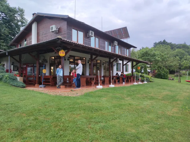 Hotel Pristan V Planinata