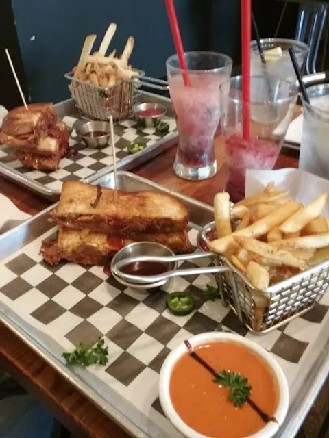 The Grilled Cheese Gallery