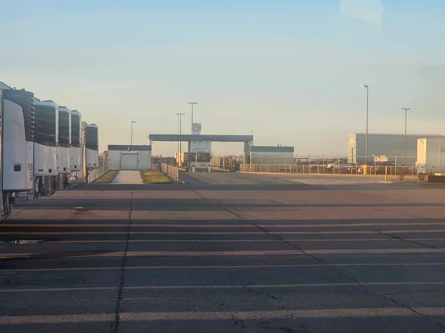 Dollar General Distribution