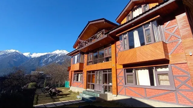 The Pahalgam Pines By Sarwar Resorts